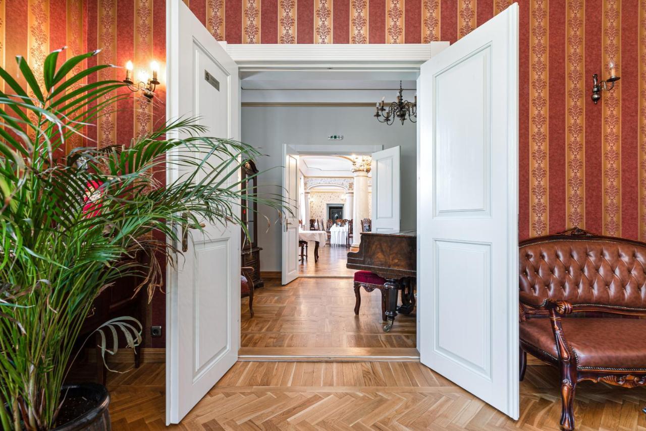 Padise Manor Grand Estate & Spa - Exclusive Event Venue (Adults Only) エクステリア 写真